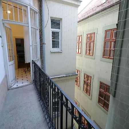 Apartment Hviezdko