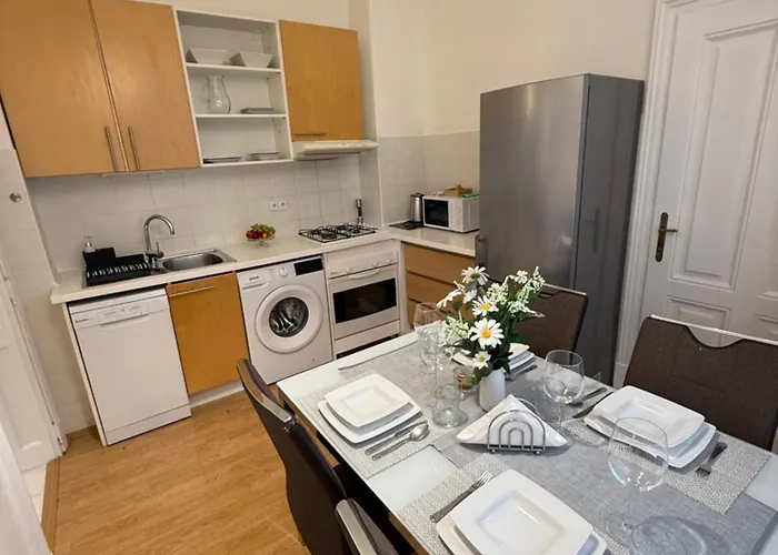 Spacious 100 Sqm In Old Town On Hviezdoslav Square For Business And Groups * Bratislava